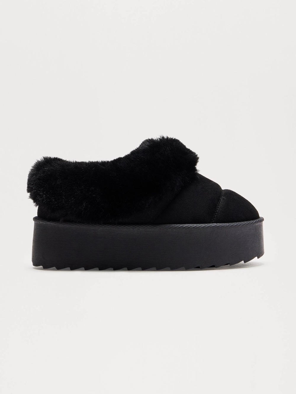 Women's Black Faux Fur Platform Slippers Size 8 - Picture 2 of 4